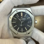 オーデマ・ピゲ　ロイヤルオーク　15400ST.OO.1220ST.01